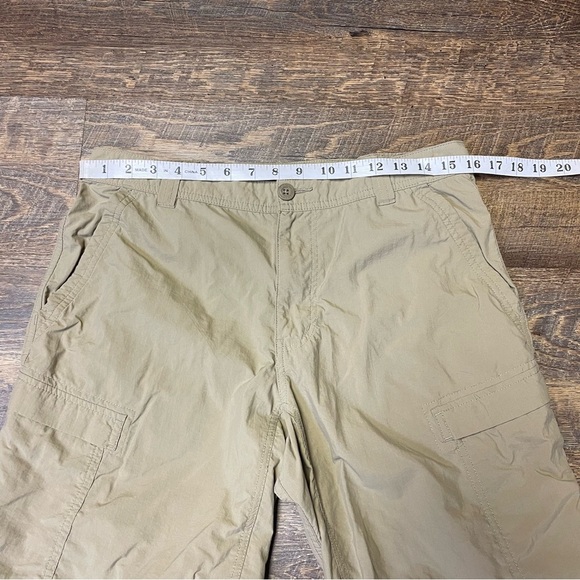 Rei Co-op Cargo Pants Mens 34x30 Tan Convertible Roll Tab Snap Hiking Outdoor - Picture 3 of 15